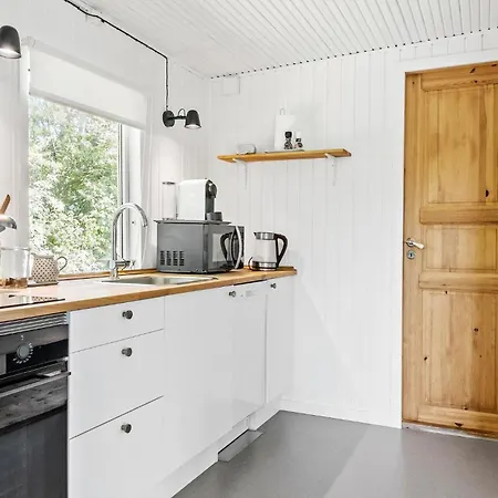 2 Bedroom Gorgeous In Holbæk