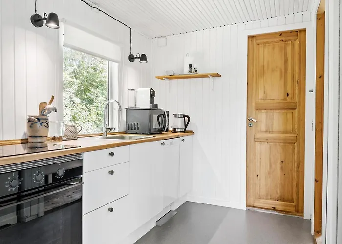 2 Bedroom Gorgeous In Holbæk